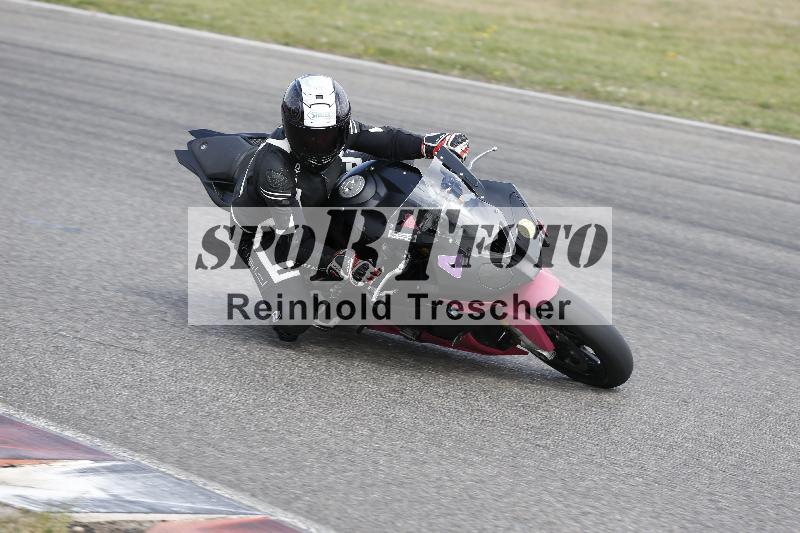 /Archiv-2025/04 13.04.2025 Get Faster Caremotion ADR/Gruppe gelb/4